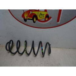 Ressort de suspension arriere gauche PEUGEOT 208 1 PHASE 1 d’occasion