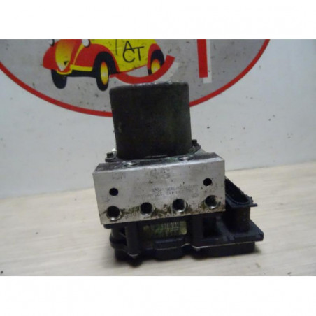 Bloc ABS (freins anti-blocage) SUBARU IMPREZA 2 d’occasion