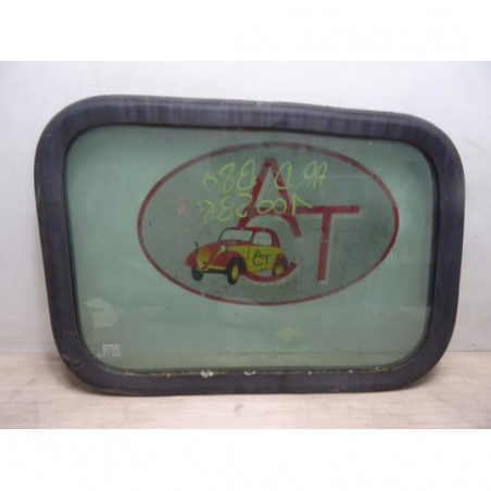 Vitre arriere droit RENAULT B80 d’occasion