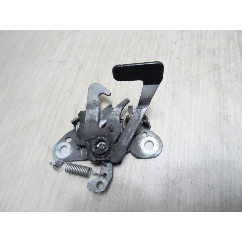 Serrure de capot PEUGEOT PARTNER 1 PHASE 2 d’occasion