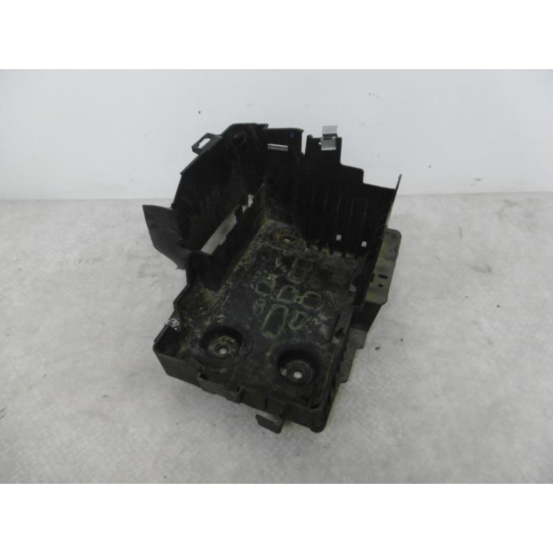 Coffre à batterie RENAULT LAGUNA 2 PHASE 1 d’occasion