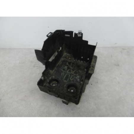 Coffre à batterie RENAULT LAGUNA 2 PHASE 1 d’occasion