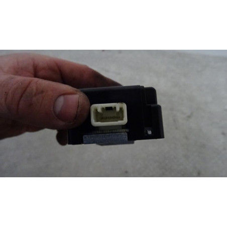 Amplificateur antenne SUBARU IMPREZA 2 d’occasion