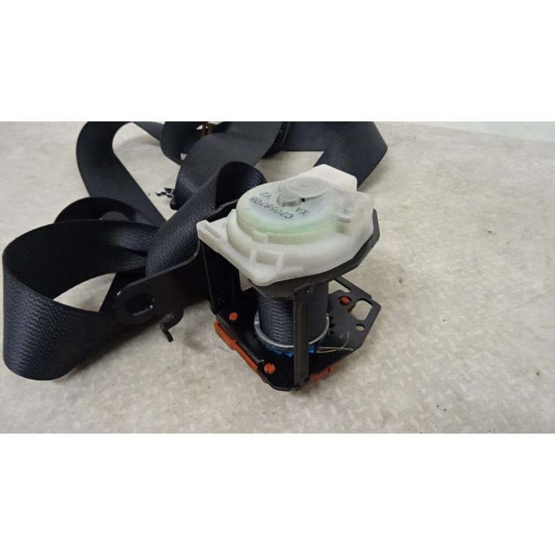 Ceinture arriere centrale SUBARU IMPREZA 2 d’occasion