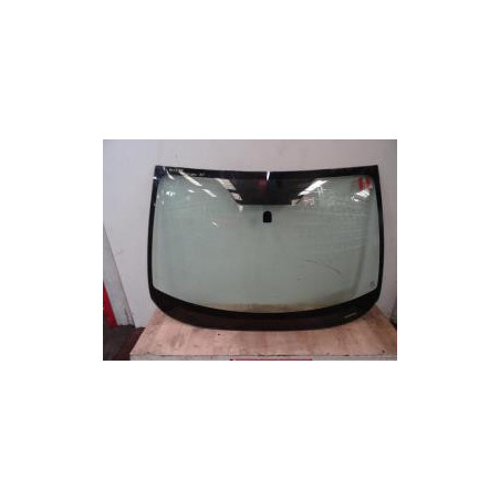Pare brise SUBARU IMPREZA 2 d’occasion