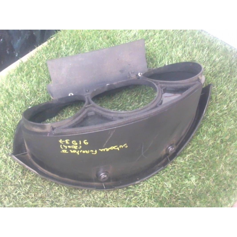 Casquette tableau de bord SUBARU FORESTER II PHASE 1 d’occasion