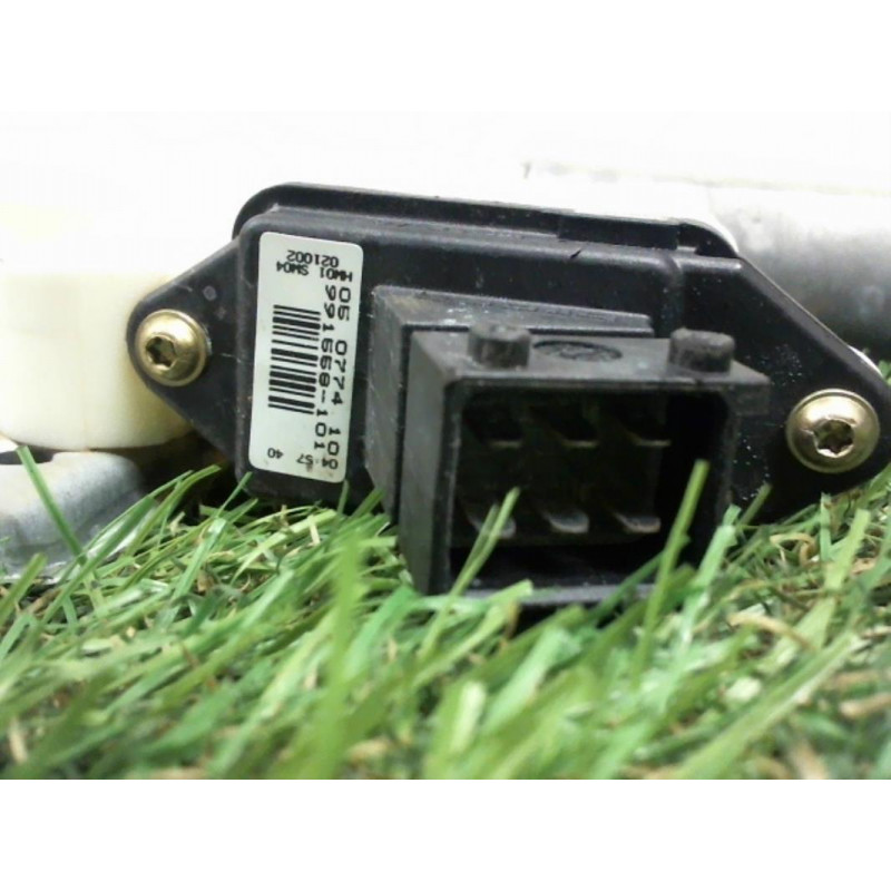 Leve vitre electrique arriere droit TOYOTA COROLLA IX d’occasion