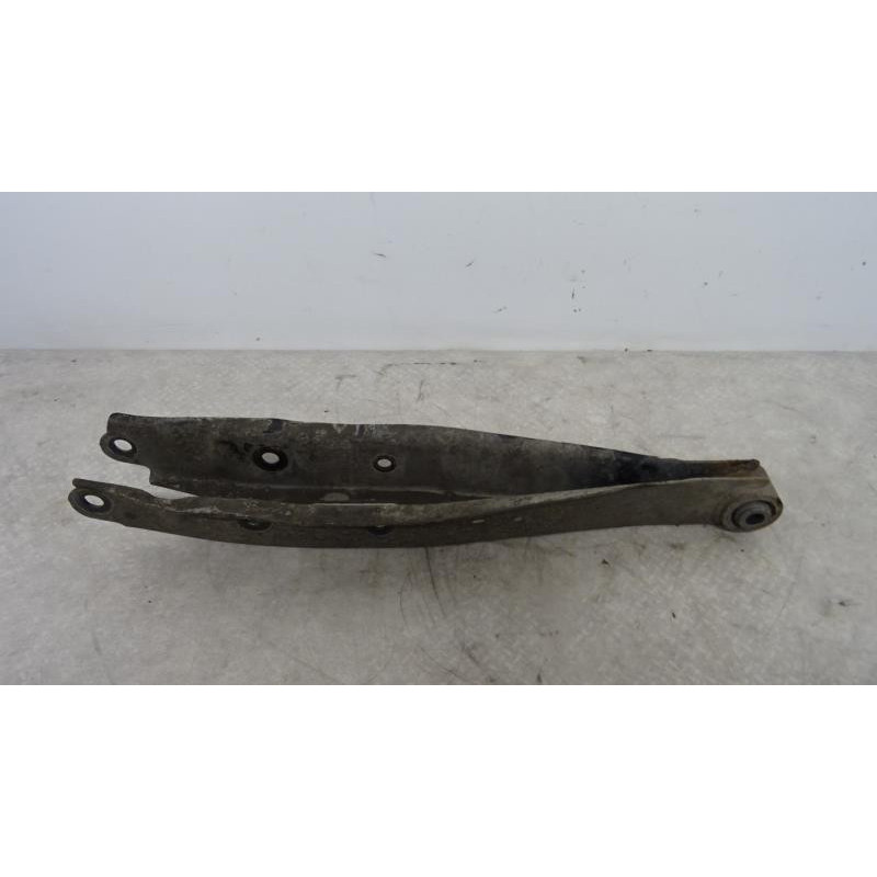 Bras de suspension arriere droit SUBARU IMPREZA 2 d’occasion