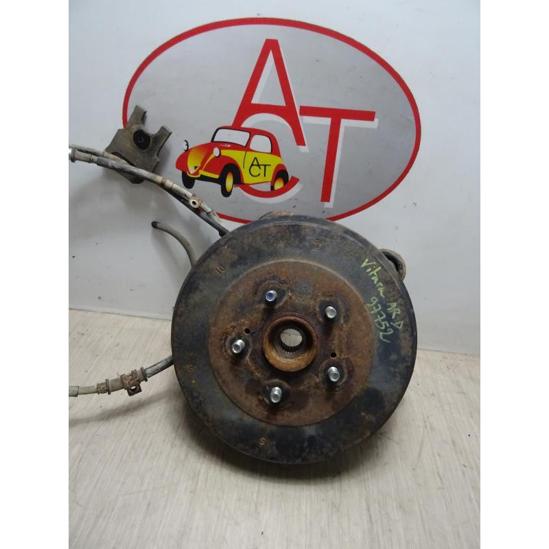Fusee arriere droit SUZUKI GRAND VITARA 2 PHASE 1 d’occasion