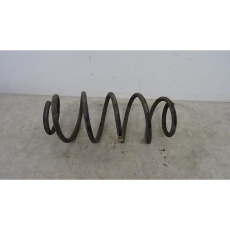 Ressort de suspension arriere gauche RENAULT KANGOO 2 PHASE 2 d’occasion