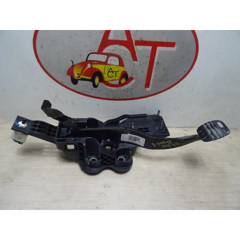 Pedalier de frein PEUGEOT EXPERT 3 d’occasion