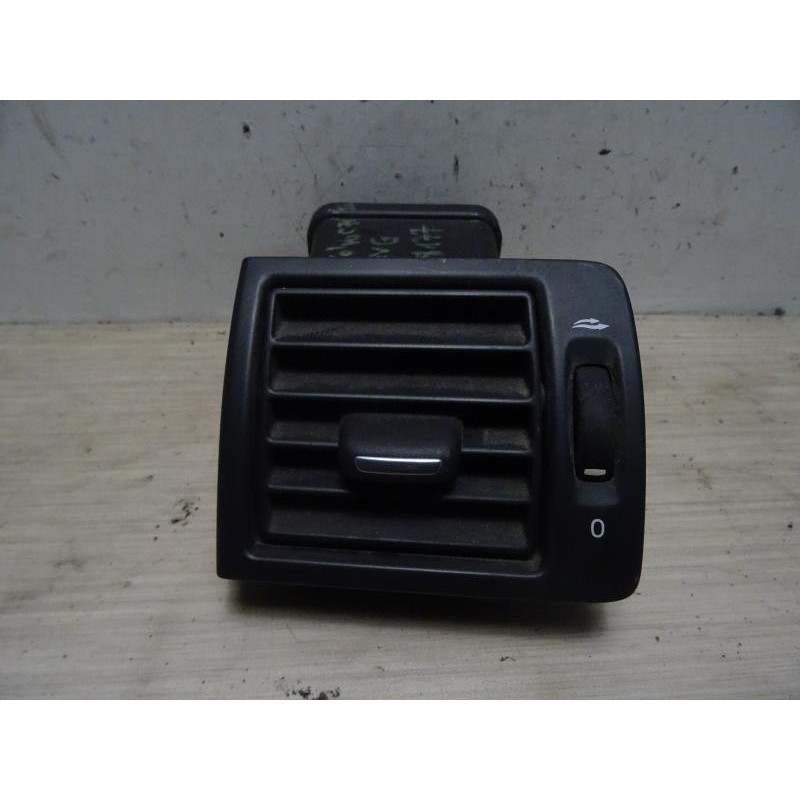 Aerateur tableau de bord avant gauche VOLVO C 70 2 PHASE 1 CABRIOLET d’occasion