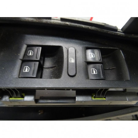 Panneau de porte avant gauche VOLVO C 70 2 PHASE 1 CABRIOLET d’occasion