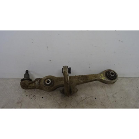 Bras inferieur avant droit AUDI A4 1 AVANT PHASE 1 BREAK d’occasion