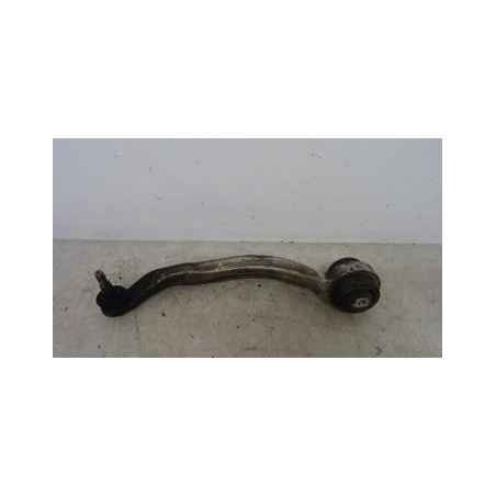 Bras inferieur avant gauche AUDI A4 1 AVANT PHASE 1 BREAK d’occasion