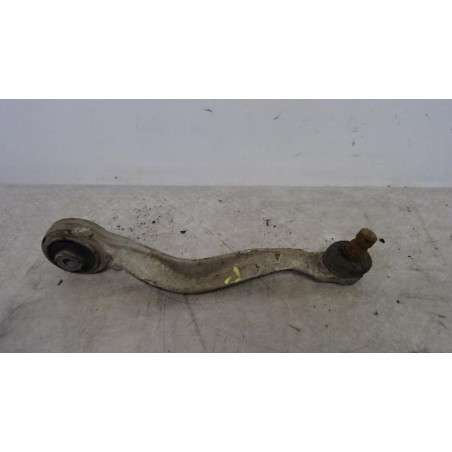 Bras inferieur avant gauche AUDI A4 1 AVANT PHASE 1 BREAK d’occasion