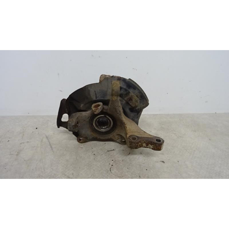 Fusee avant gauche KIA CERATO d’occasion