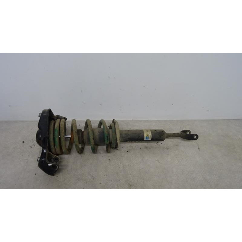 Amortisseur avant droit AUDI A4 1 AVANT PHASE 1 BREAK d’occasion