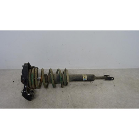 Amortisseur avant droit AUDI A4 1 AVANT PHASE 1 BREAK d’occasion