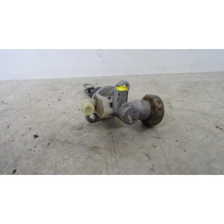Emetteur NISSAN NAVARA 1 PHASE 2 d’occasion