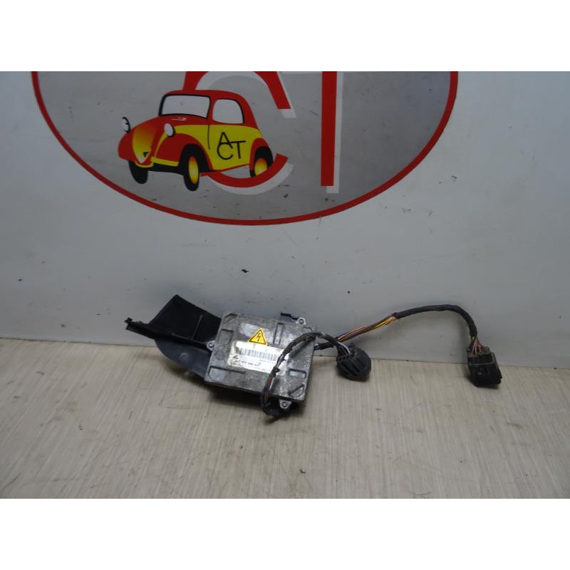 Boitier xenon VOLVO C 70 2 PHASE 1 CABRIOLET d’occasion