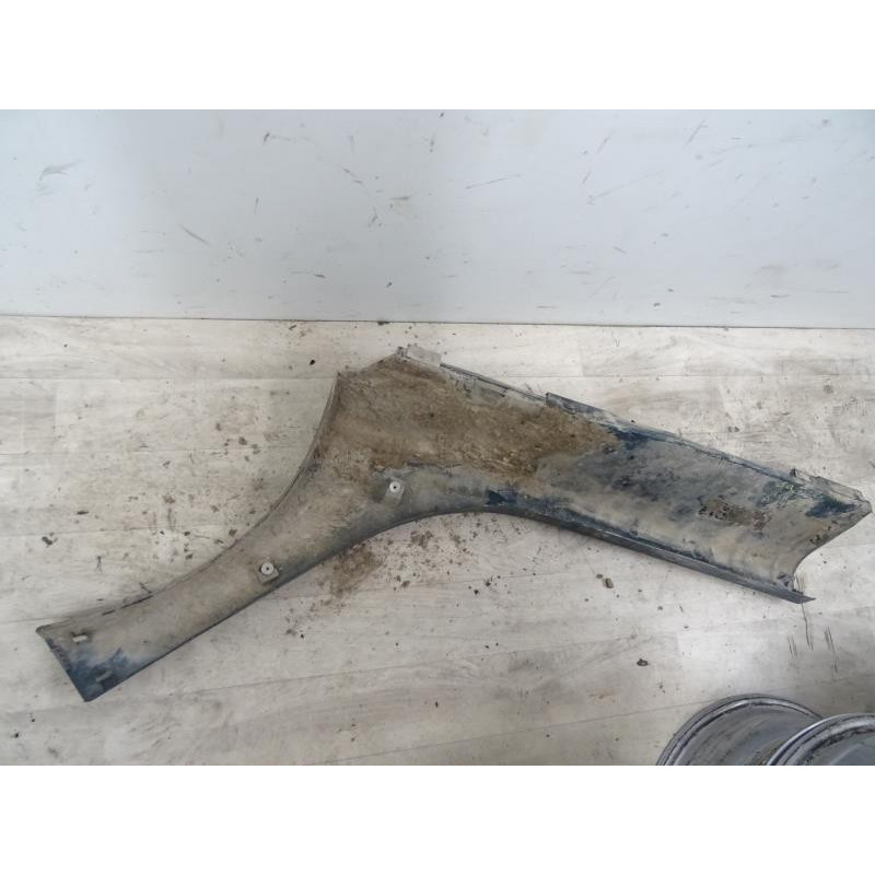 Bas de caisse droit RENAULT SCENIC 1 PHASE 2 RX4 d’occasion
