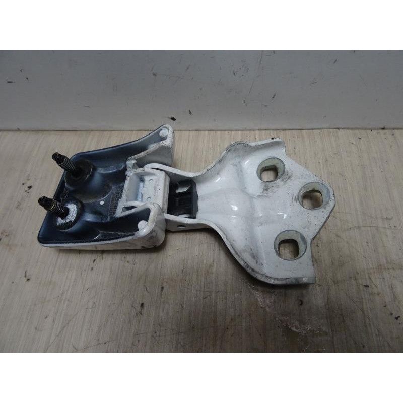 Charniere de porte de coffre droit PEUGEOT EXPERT 3 d’occasion