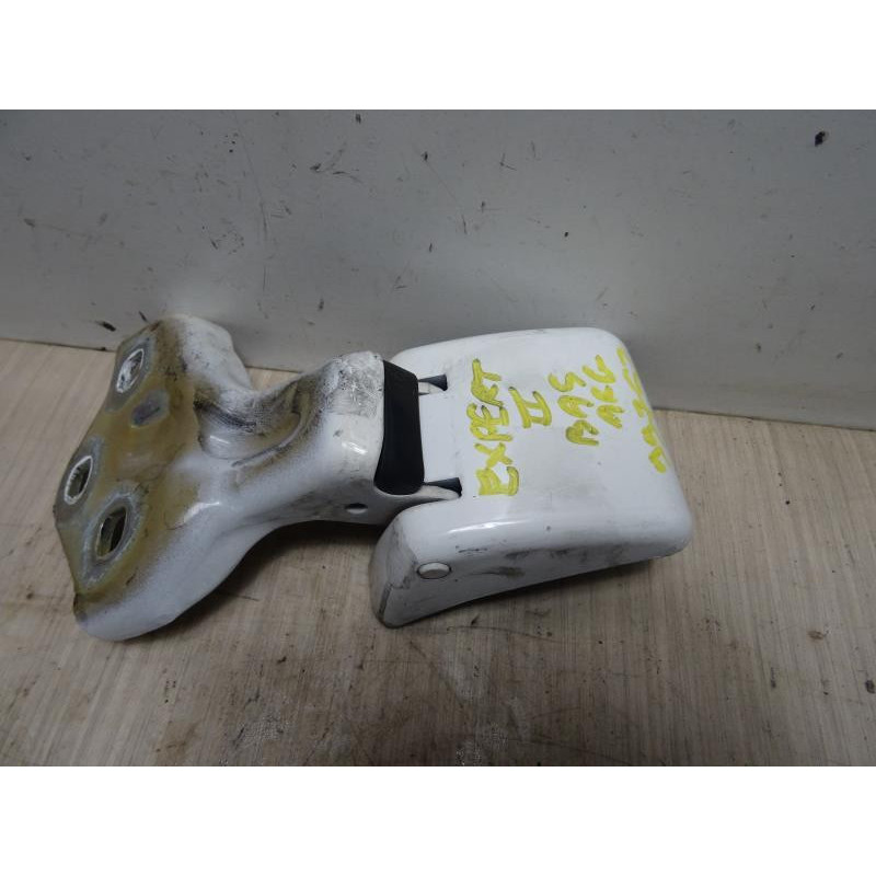 Charniere de porte de coffre gauche PEUGEOT EXPERT 3 d’occasion