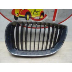 Grille de calandre gauche BMW SERIE 1 E87 PHASE 1 d’occasion