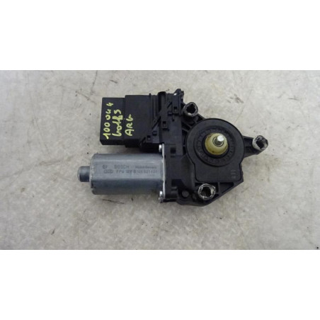 Moteur leve vitre arriere gauche VOLKSWAGEN GOLF PLUS PHASE 1 d’occasion