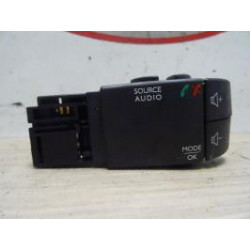 Commande autoradio RENAULT CLIO 4 PHASE 2 d’occasion