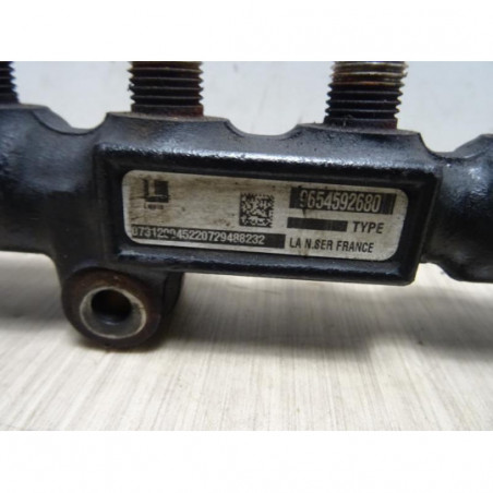 Rampe injection CITROEN C3 1 PHASE 1 d’occasion