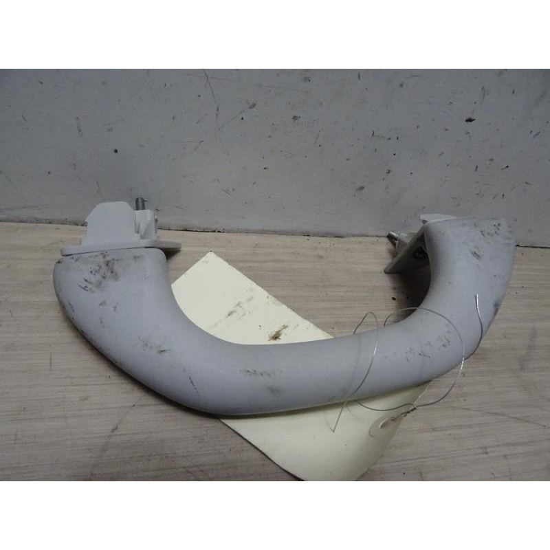 Poignee de maintien avant droit VOLKSWAGEN GOLF PLUS PHASE 1 d’occasion