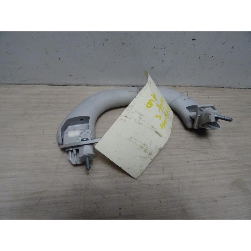 Poignee de maintien avant droit VOLKSWAGEN GOLF PLUS PHASE 1 d’occasion