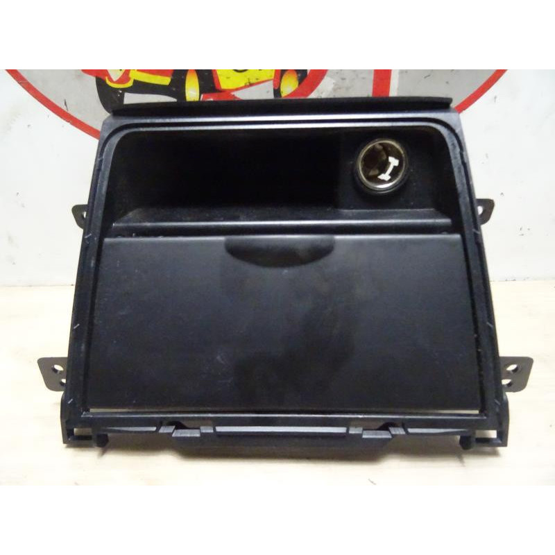 vide poche FIAT SEDICI PHASE 2 d’occasion