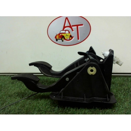 Pedalier FIAT PANDA II 1.1 d’occasion
