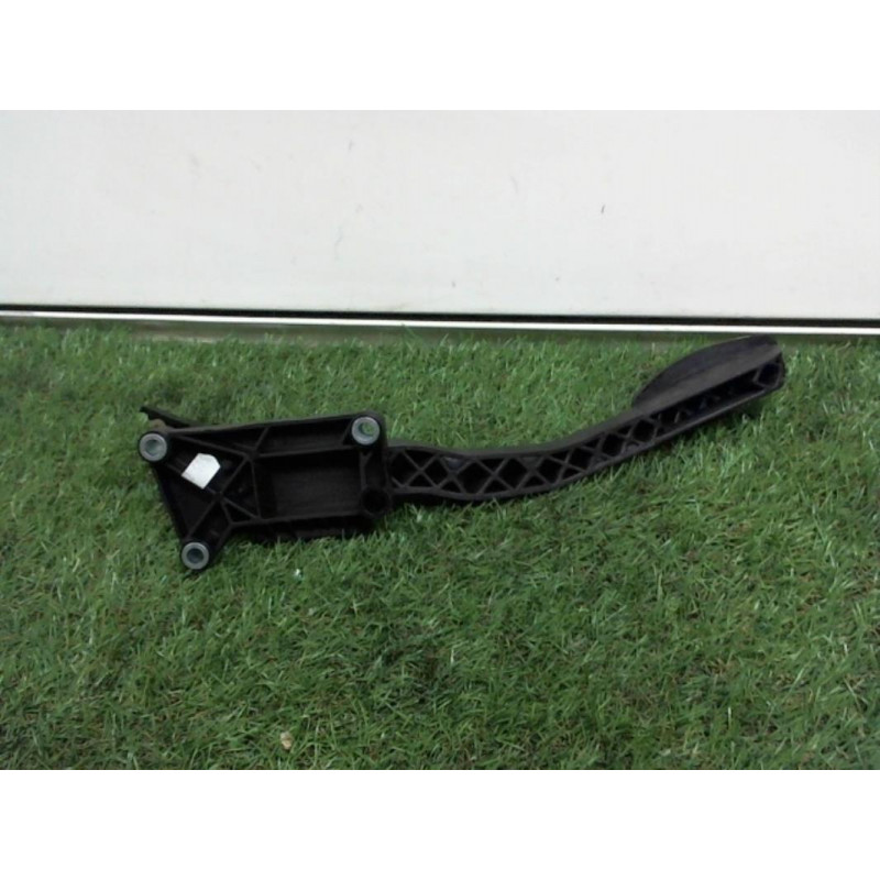 Pedalier d'accelerateur FIAT PANDA II 1.1 d’occasion