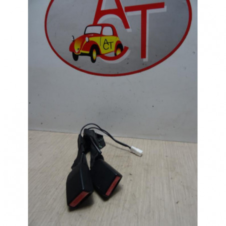 Attache ceinture arriere centrale NISSAN QASHQAI 1 PHASE 1 d’occasion
