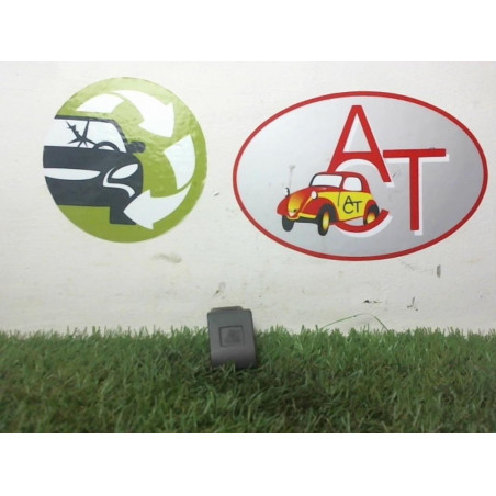Bouton de warning RENAULT  d’occasion