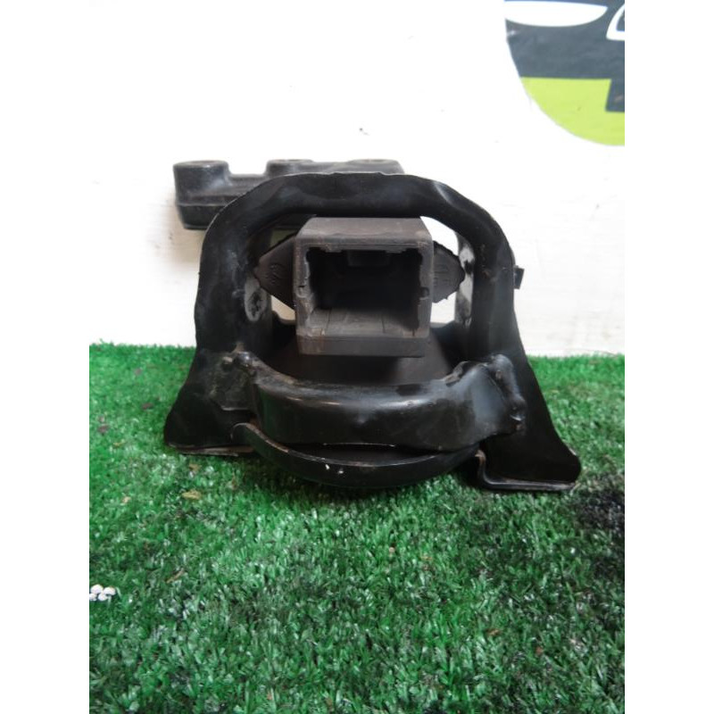 Support moteur droit CITROEN C2 PHASE 1 d’occasion