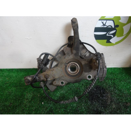 Fusee avant droit FIAT PANDA II 1.1 d’occasion