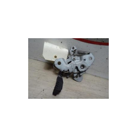 Serrure de capot PEUGEOT 1007 d’occasion