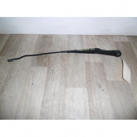 Bras essuie glace avant droit LAND ROVER FREELANDER 1 PHASE 4 d’occasion