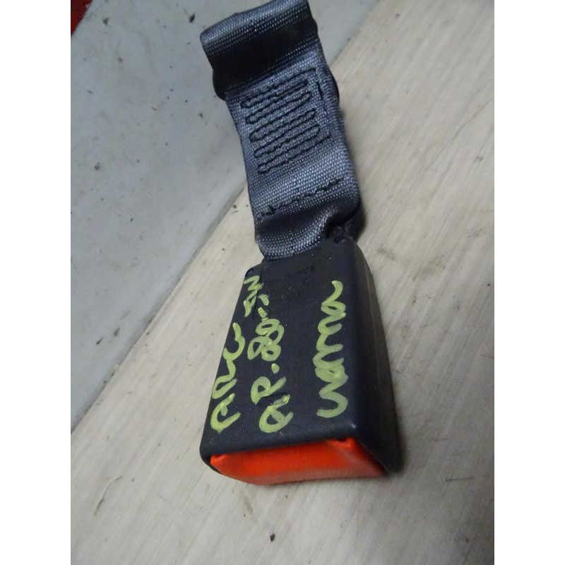 Attache ceinture arriere gauche FIAT  d’occasion