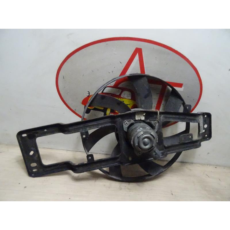 Moto ventilateur radiateur RENAULT TWINGO 1 PHASE 3 d’occasion
