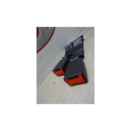 Attache ceinture arriere droit FIAT  d’occasion