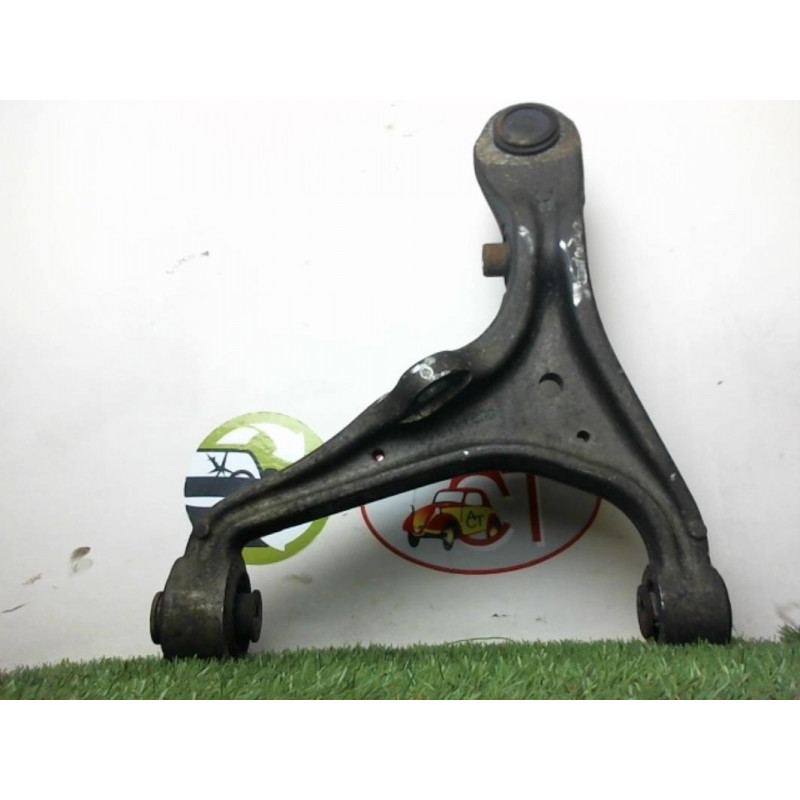 Triangle inferieur avant gauche CADILLAC SEVILLE STS d’occasion