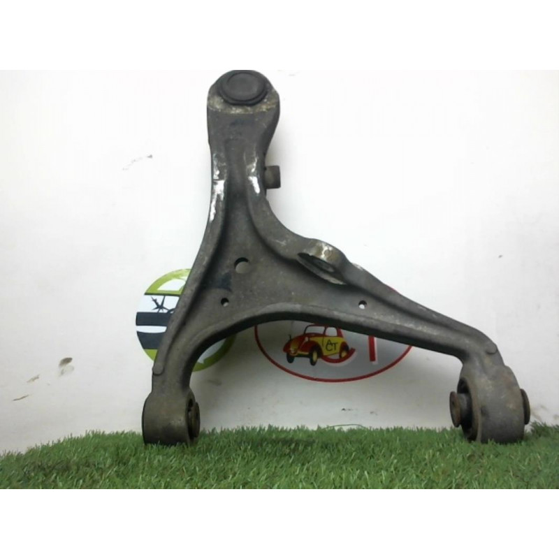 Triangle inferieur avant droit CADILLAC SEVILLE STS d’occasion