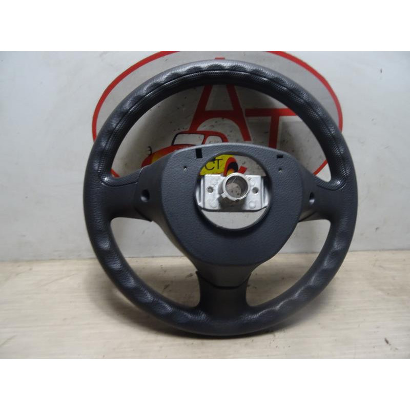 Volant SUZUKI IGNIS 2 d’occasion