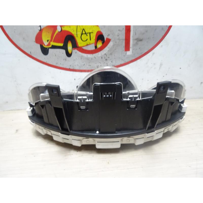 Compteur MITSUBISHI COLT 6 PHASE 1 d’occasion